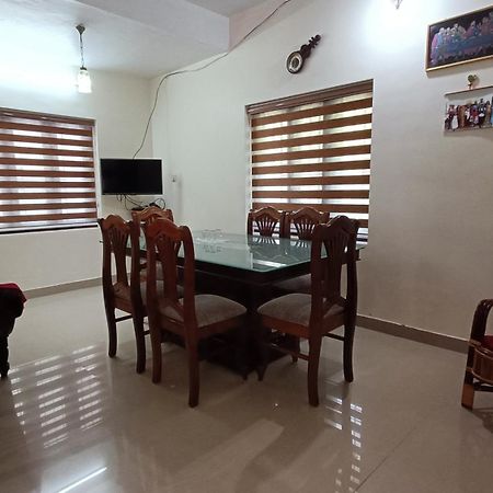 Mom'S Villa 尼杜巴塞莱 外观 照片
